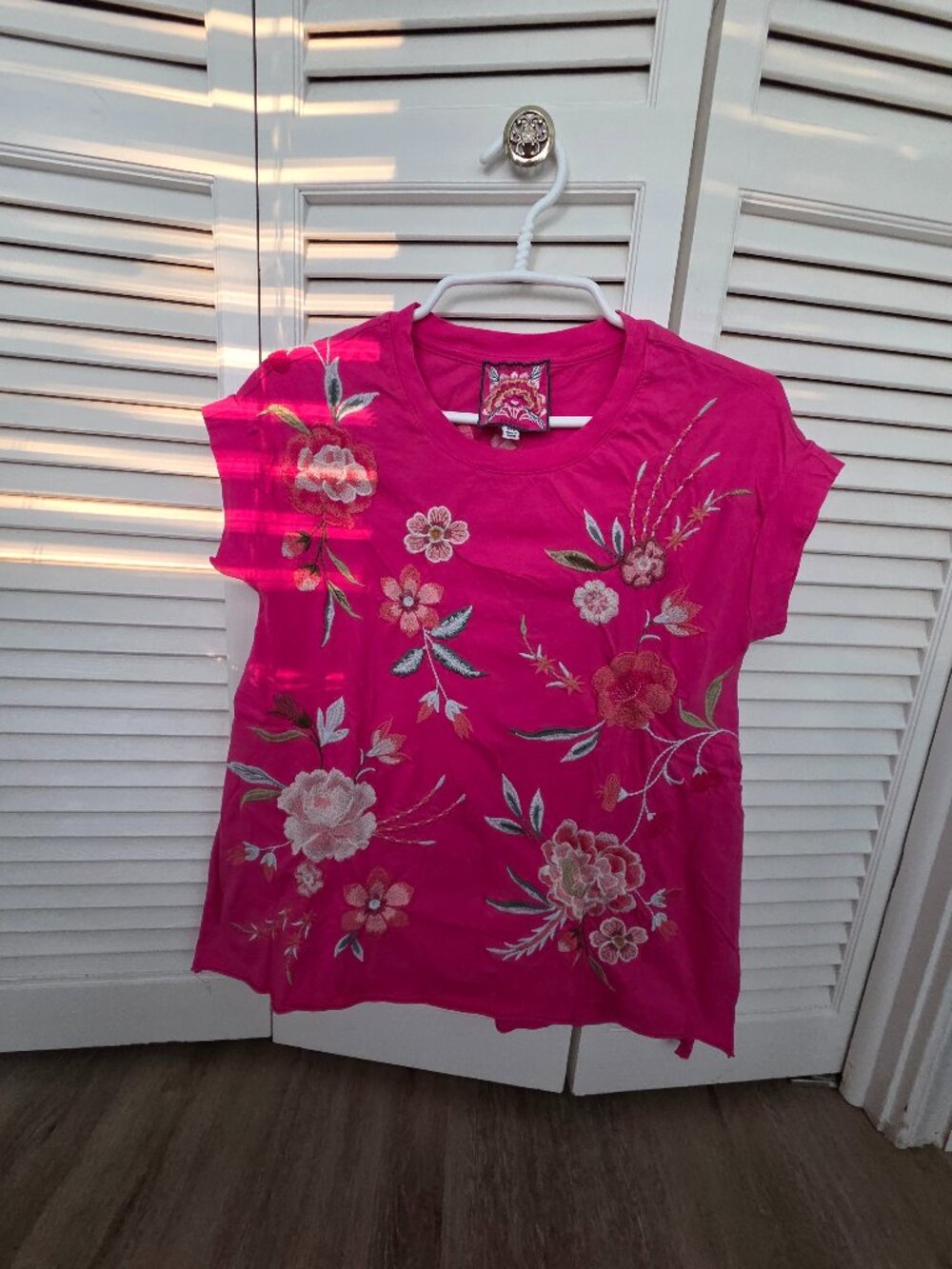 Johnny Was Flora Embroidered Pink Swing Tunic Tee